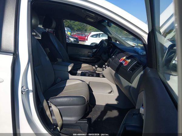 2017 KIA SEDONA LX — I5