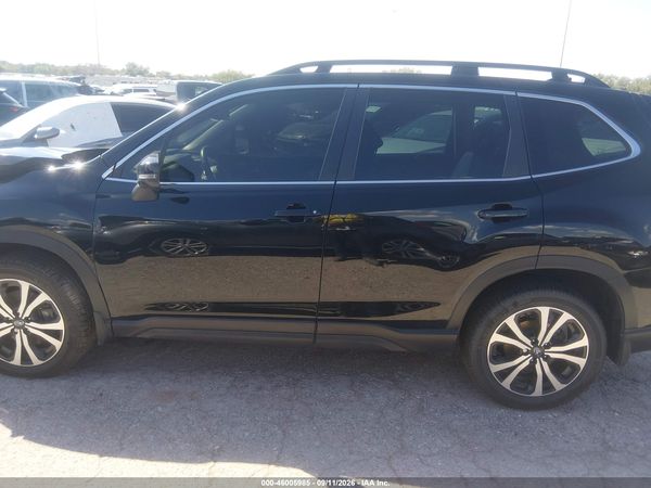 2022 SUBARU FORESTER LIMITED — I117