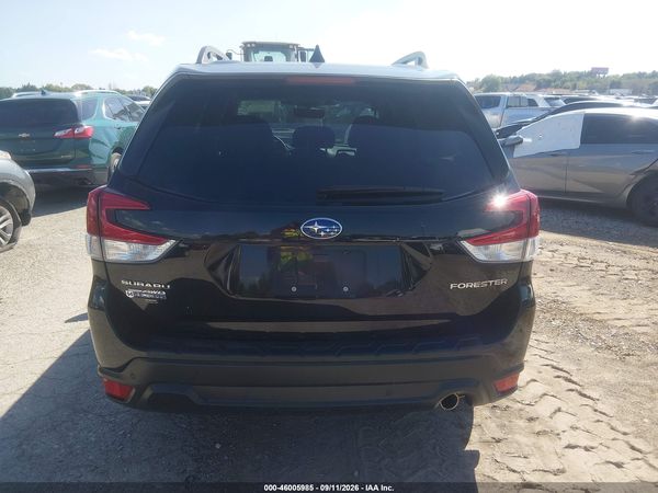 2022 SUBARU FORESTER LIMITED — I119