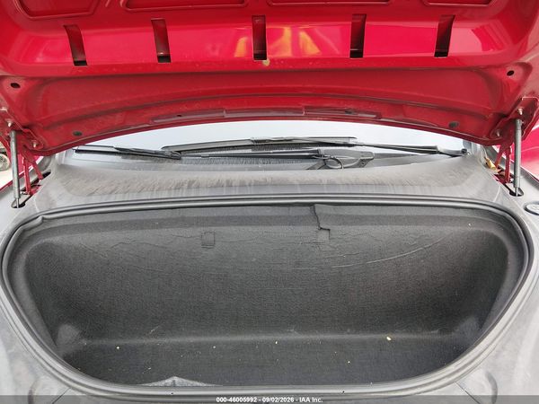 2020 TESLA MODEL X — I10