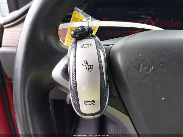 2020 TESLA MODEL X — I11