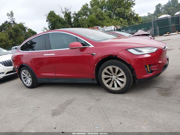 2020 TESLA MODEL X — I116