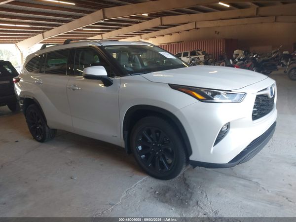 2022 TOYOTA HIGHLANDER — I1