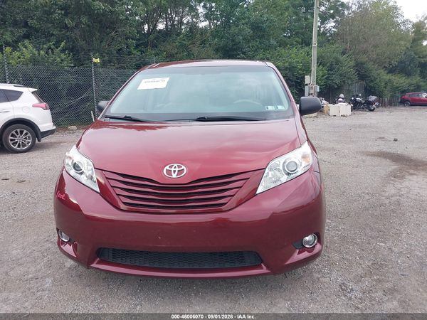 2014 TOYOTA SIENNA L V6 7 PASSENGER — I115