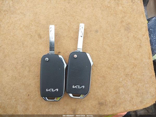 2023 KIA FORTE LXS — I11