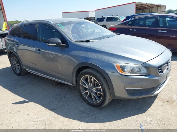 2018 VOLVO V60 CROSS COUNTRY T5 — I1