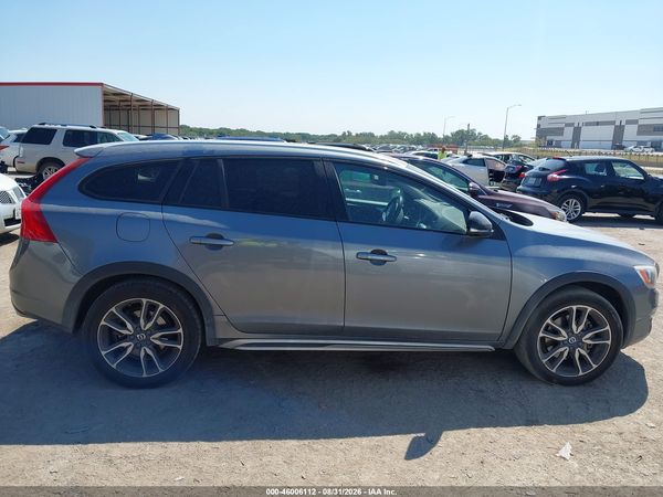 2018 VOLVO V60 CROSS COUNTRY T5 — I116
