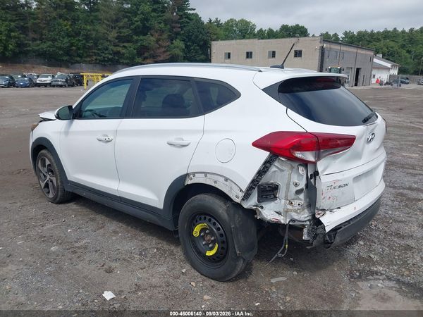 2016 HYUNDAI TUCSON SPORT — I3