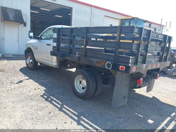 2018 RAM 3500 CHASSIS TRADESMAN/SLT