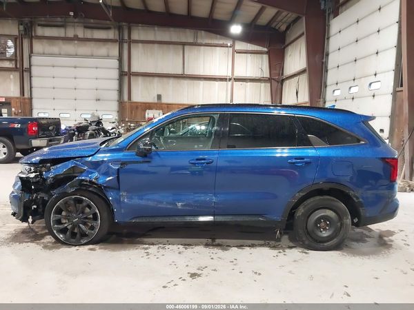 2023 KIA SORENTO SX — I117