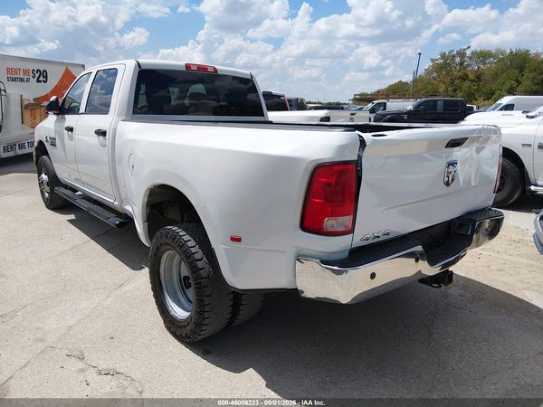 2017 RAM 3500 TRADESMAN  4X4 8' BOX