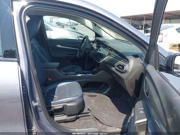 2023 CHEVROLET BOLT EUV FWD LT — I5