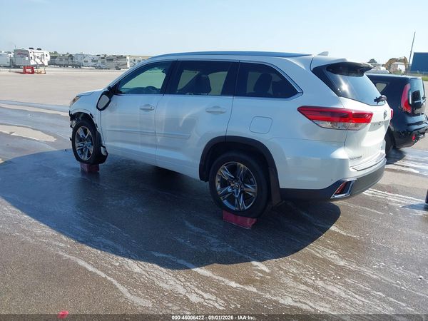 2017 TOYOTA HIGHLANDER LIMITED PLATINUM — I3