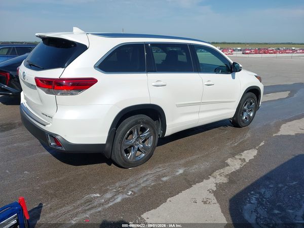 2017 TOYOTA HIGHLANDER LIMITED PLATINUM — I4