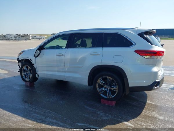 2017 TOYOTA HIGHLANDER LIMITED PLATINUM — I117