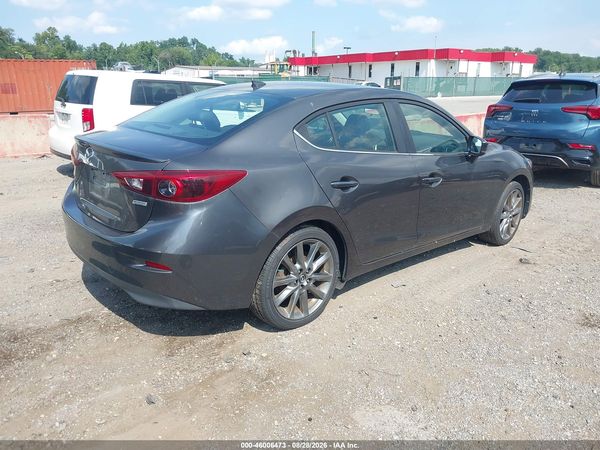 2018 MAZDA MAZDA3 GRAND TOURING