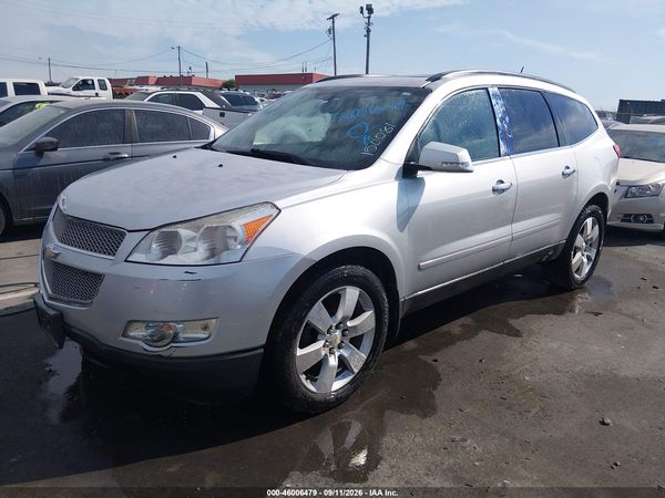 2012 CHEVROLET TRAVERSE — I2