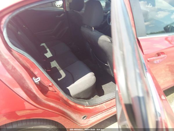 2016 MAZDA MAZDA3 I TOURING — I8