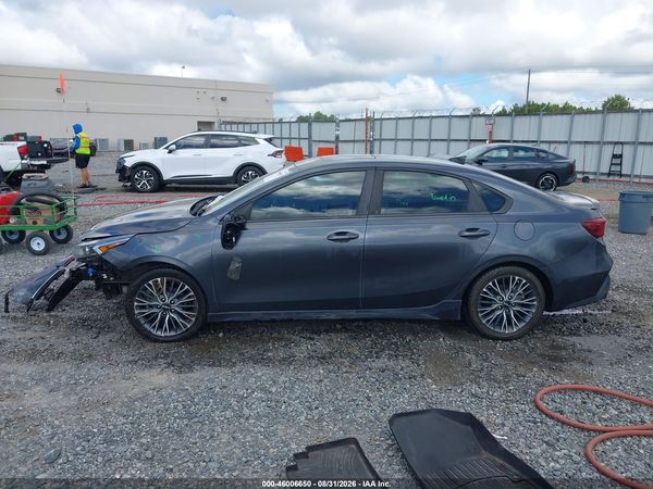 2022 KIA FORTE GT-LINE — I117