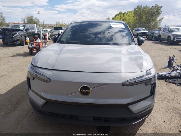 2025 VOLVO EX30 — I115