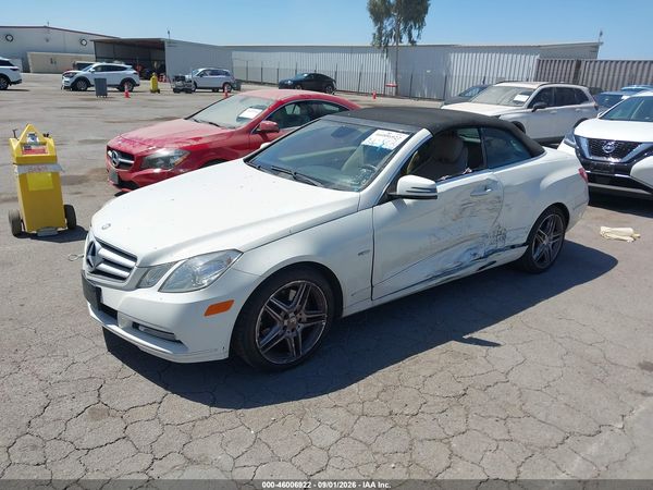 2012 MERCEDES-BENZ E 350 — I2