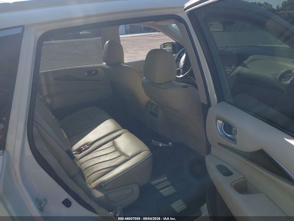 2018 INFINITI QX60 — I8