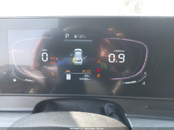 2023 KIA SPORTAGE X-LINE — I7
