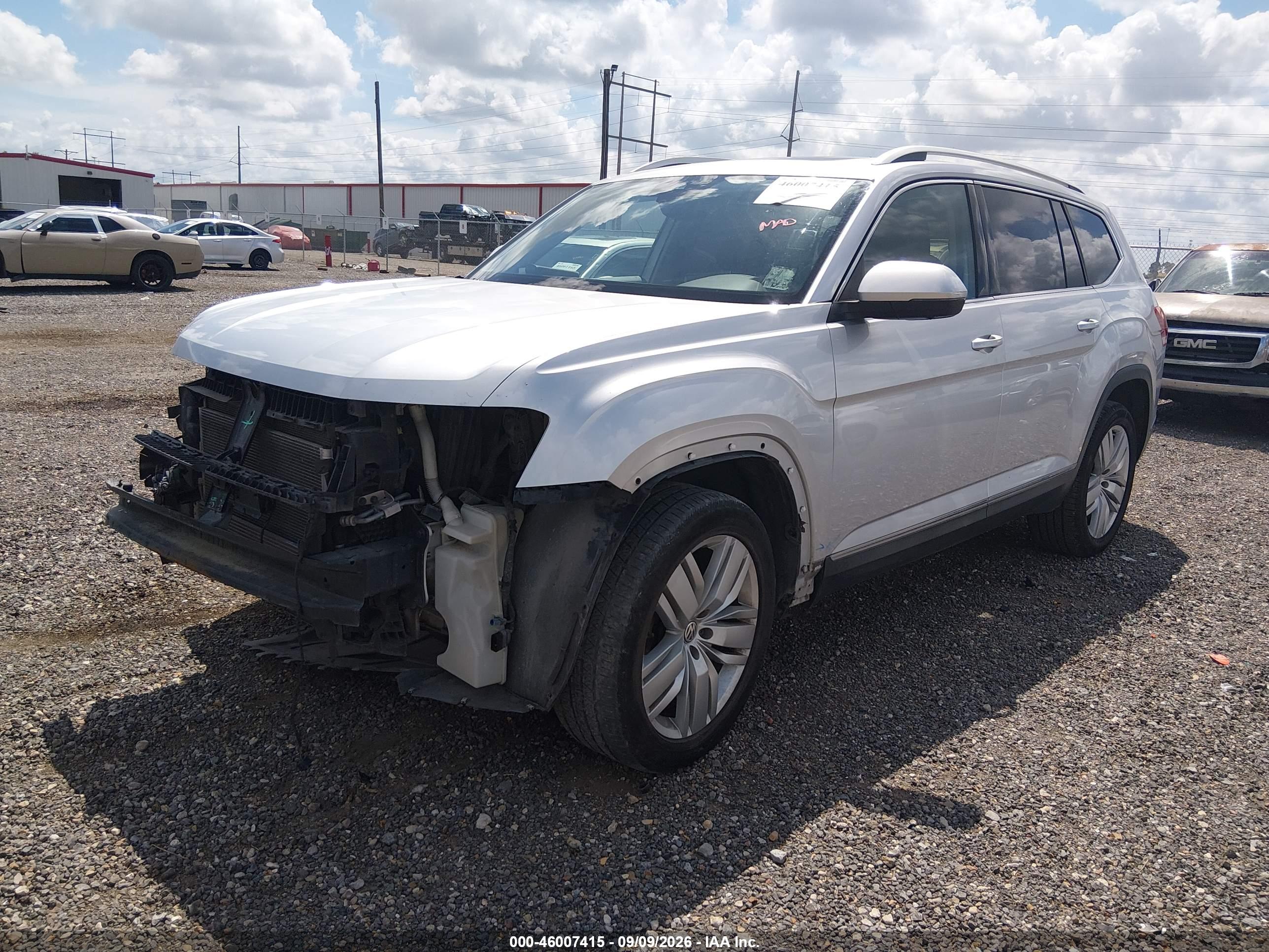 2019 VOLKSWAGEN ATLAS 3.6L V6 SEL PREMIUM — I2