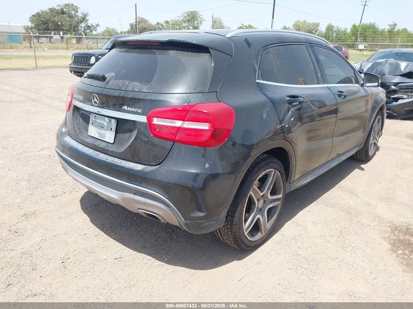 2015 MERCEDES-BENZ GLA 250 4MATIC — I4