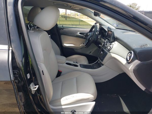 2015 MERCEDES-BENZ GLA 250 4MATIC — I5