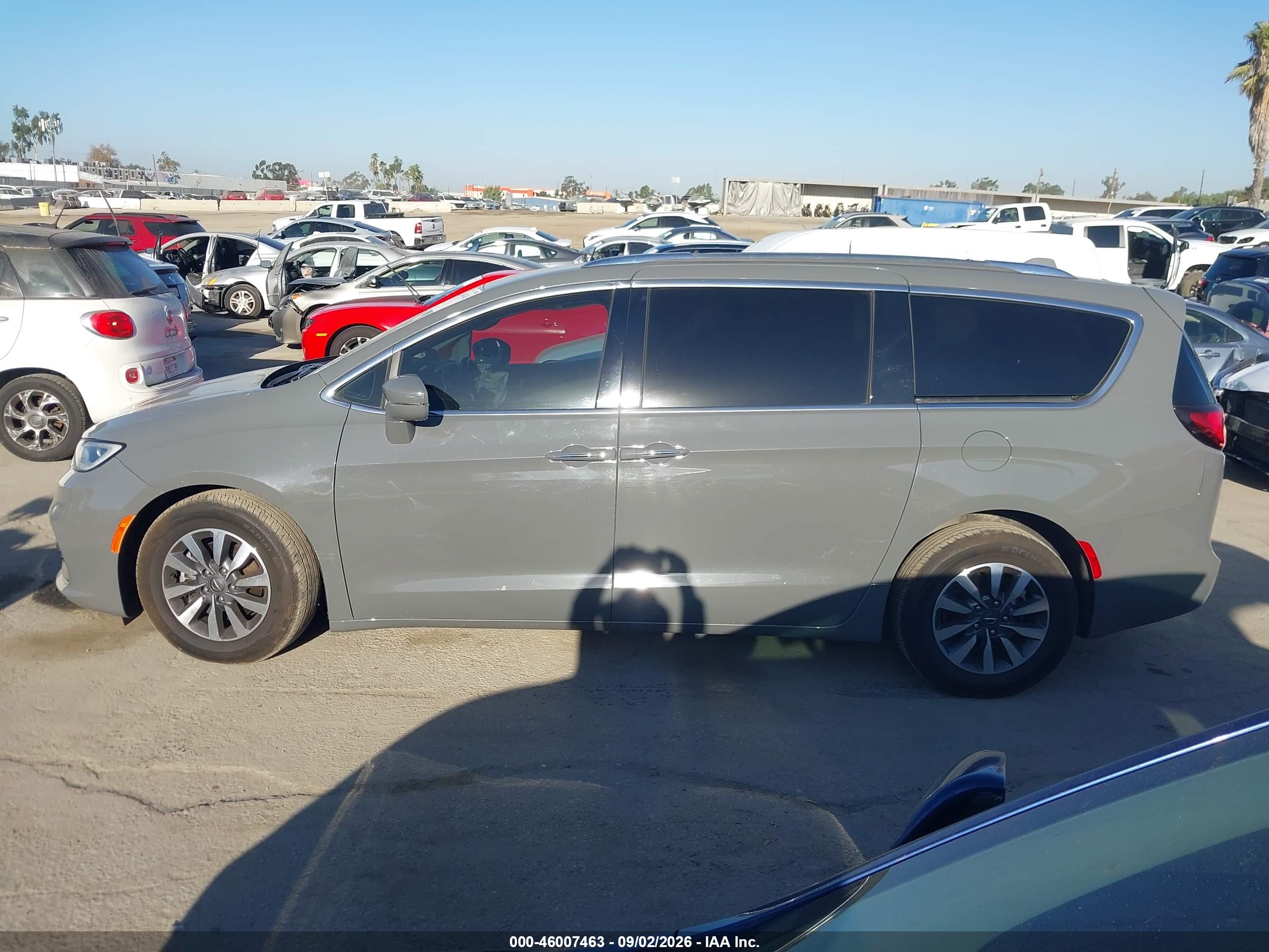 2021 CHRYSLER PACIFICA TOURING L