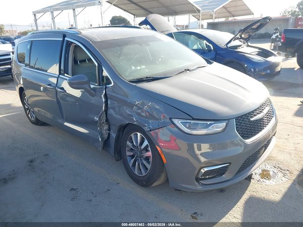 2021 CHRYSLER PACIFICA TOURING L