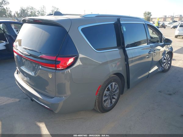 2021 CHRYSLER PACIFICA TOURING L