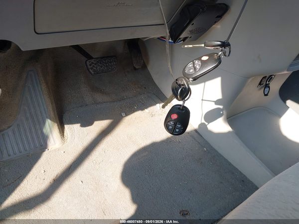 2012 TOYOTA SIENNA LE V6 8 PASSENGER