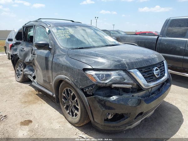 2019 NISSAN PATHFINDER SL — I1