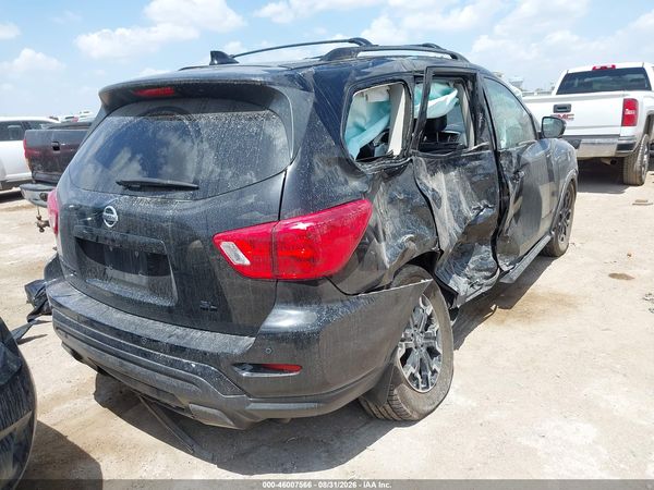 2019 NISSAN PATHFINDER SL — I4