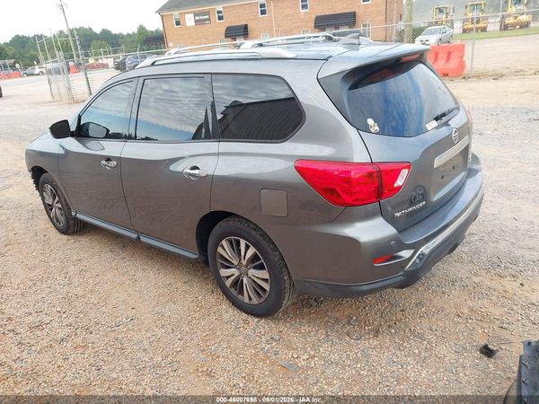 2019 NISSAN PATHFINDER SV — I3