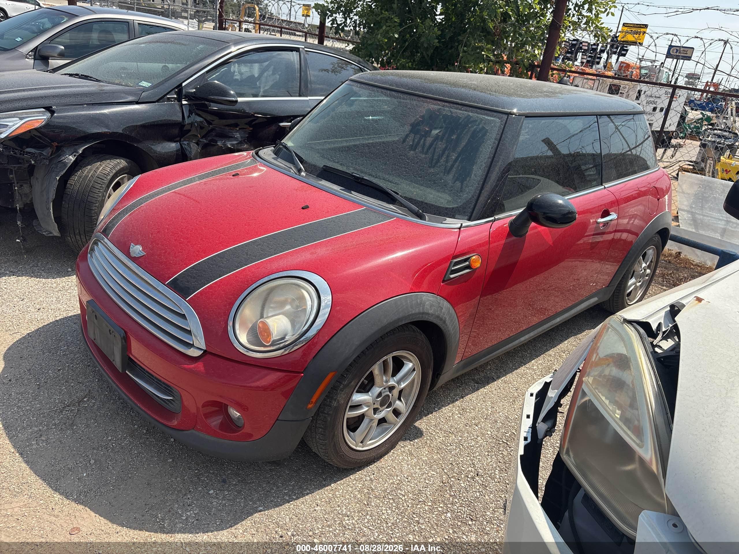 2013 MINI HARDTOP COOPER