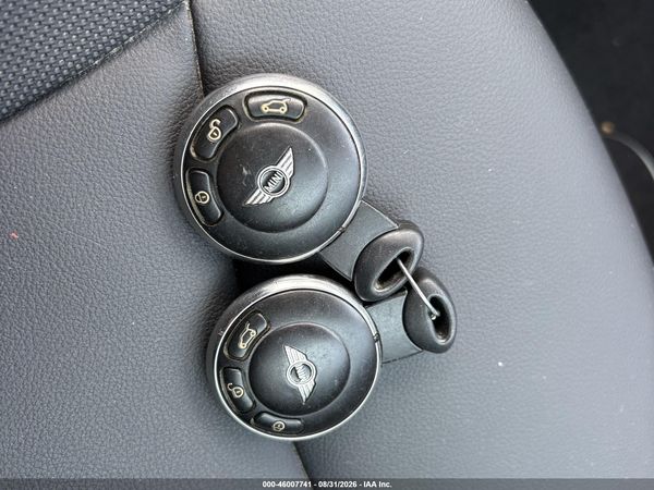 2013 MINI HARDTOP COOPER