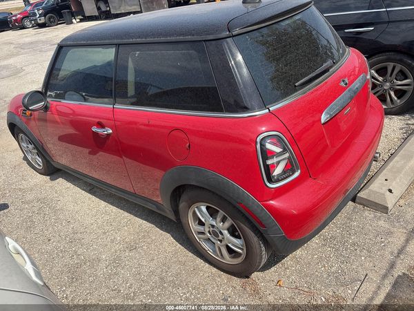 2013 MINI HARDTOP COOPER