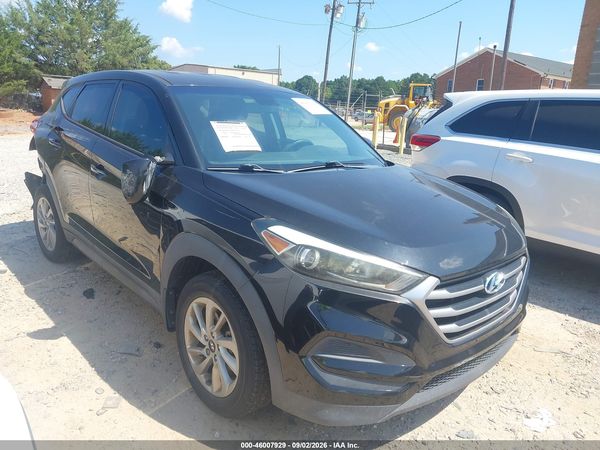 2017 HYUNDAI TUCSON SE — I1