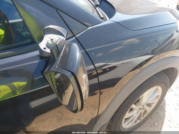 2017 HYUNDAI TUCSON SE — I154