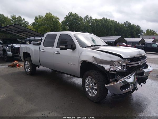 2012 CHEVROLET SILVERADO 2500HD LT — I1