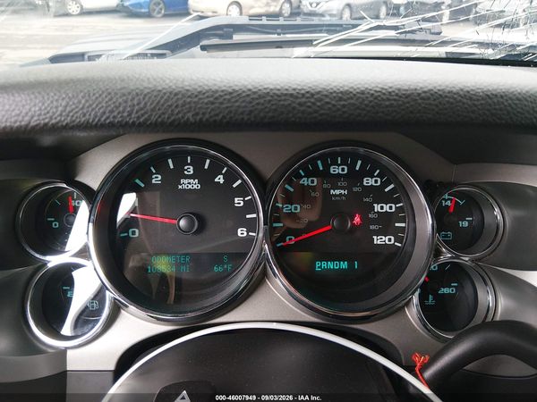 2012 CHEVROLET SILVERADO 2500HD LT — I7