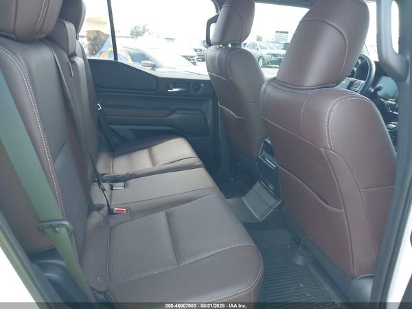 2026 TOYOTA LAND CRUISER — I8