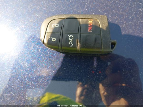 2017 DODGE CHALLENGER SXT PLUS — I11