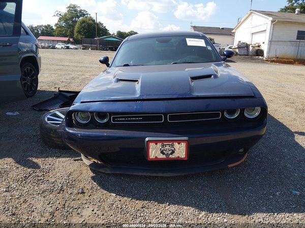 2017 DODGE CHALLENGER SXT PLUS — I115