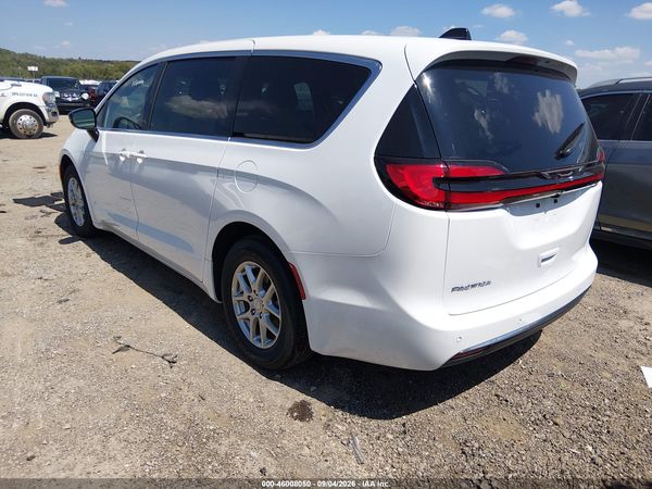 2027 CHRYSLER PACIFICA Select — I3