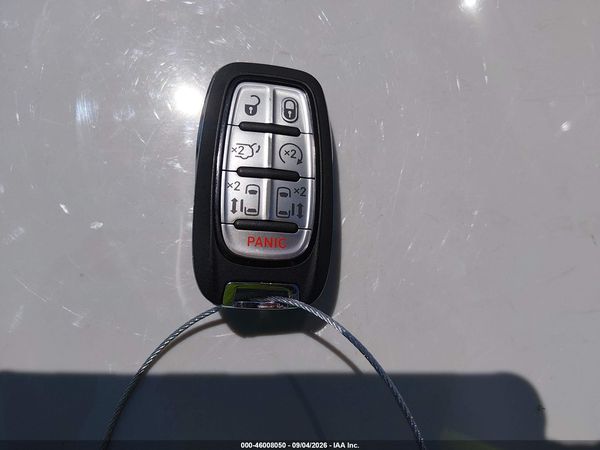 2027 CHRYSLER PACIFICA Select — I11