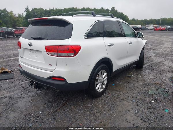 2017 KIA SORENTO 2.4L LX — I4